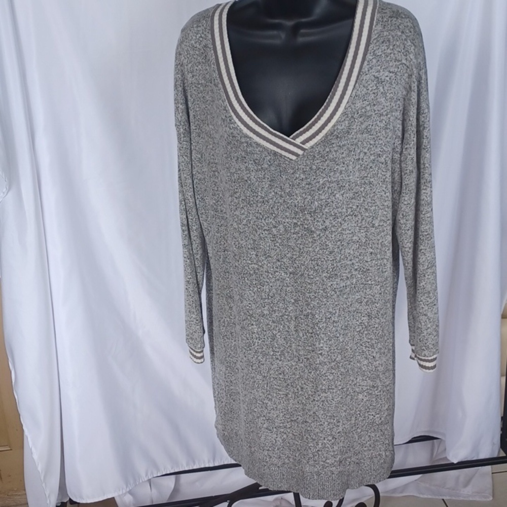 Poof heather gray Boho V-neck lightweight sweater dress